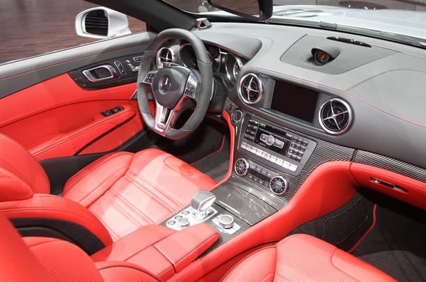 It will be available with 530bhp as standard, while a performance pack adds 27bhp.